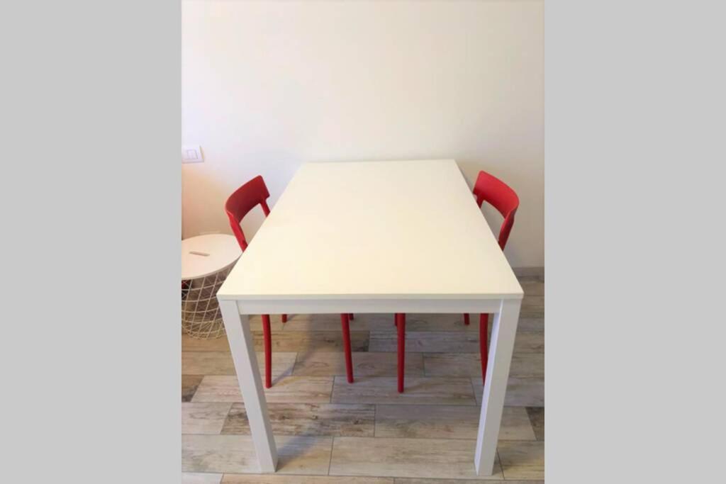 La Cascinetta - Bgy Airport Apartment กราสซอบบิโอ ภายนอก รูปภาพ