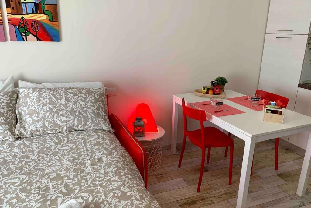 La Cascinetta - Bgy Airport Apartment กราสซอบบิโอ ภายนอก รูปภาพ